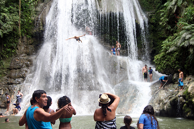 gozalandia_waterfall_puerto_rico40